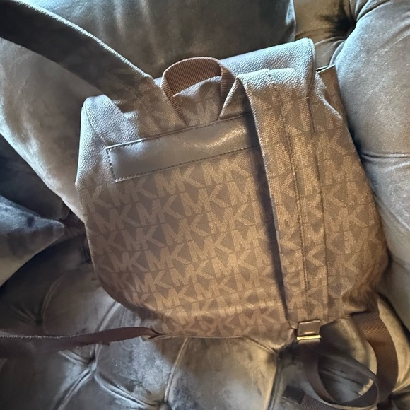 Michael Kors Logo Backpack - Picture 14 of 16